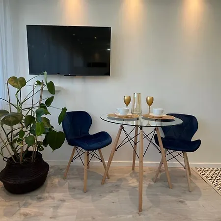 Nowoczesny - Lubin- Centrum - 2 - 700 M Od Kghm Apartment